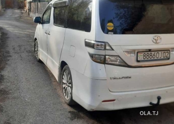 Toyota Vellfire,  2010