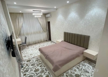 1 комнатная квартира, 4 этаж, 76 м²