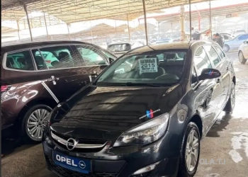 Opel Astra J,  2015