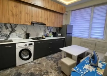 3 комнатная квартира, 9 этаж, 65 м²