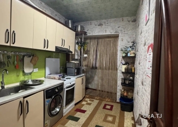 4 комнатная квартира, 3, 90 м²
