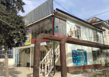Помещение под магазин / салон, 111м², Вахдат
