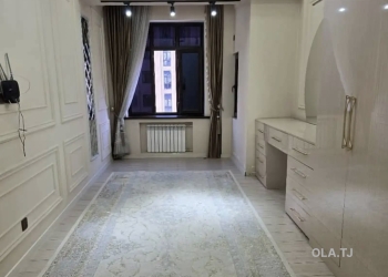 3 комнатная квартира, 10 этаж, 120 м²