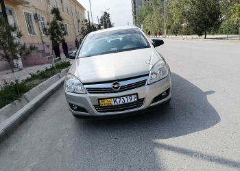 Opel Astra H,  2007