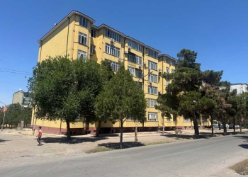 3 комнатная квартира, 6 этаж, 92 м²