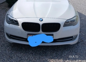 BMW 5 серия,  2012