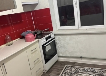 3 комнатная квартира, 2 этаж, 65 м²