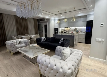 4 комнатная квартира, 13 этаж, 160 м²
