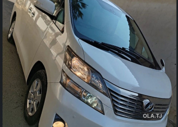 Минивэн  Toyota Vellfire,2010