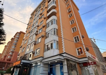 4 комнатная квартира, 7, 161 м²