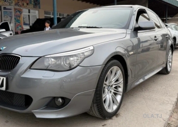 BMW 5 серия,  2010
