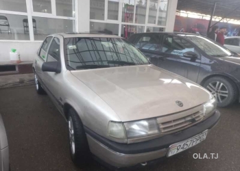Opel Vectra A,  1993