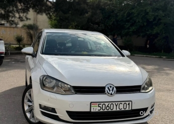 Volkswagen Golf,  2014