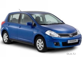 Лобовое стекло Nissan Tiida
