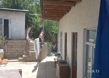 Комната в 1 комнатной квартире, 1/,