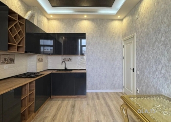 2 комнатная квартира, 4 этаж, 81 м²