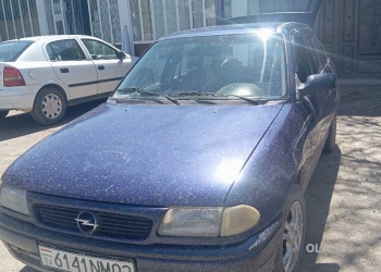 Opel Astra F,  1996